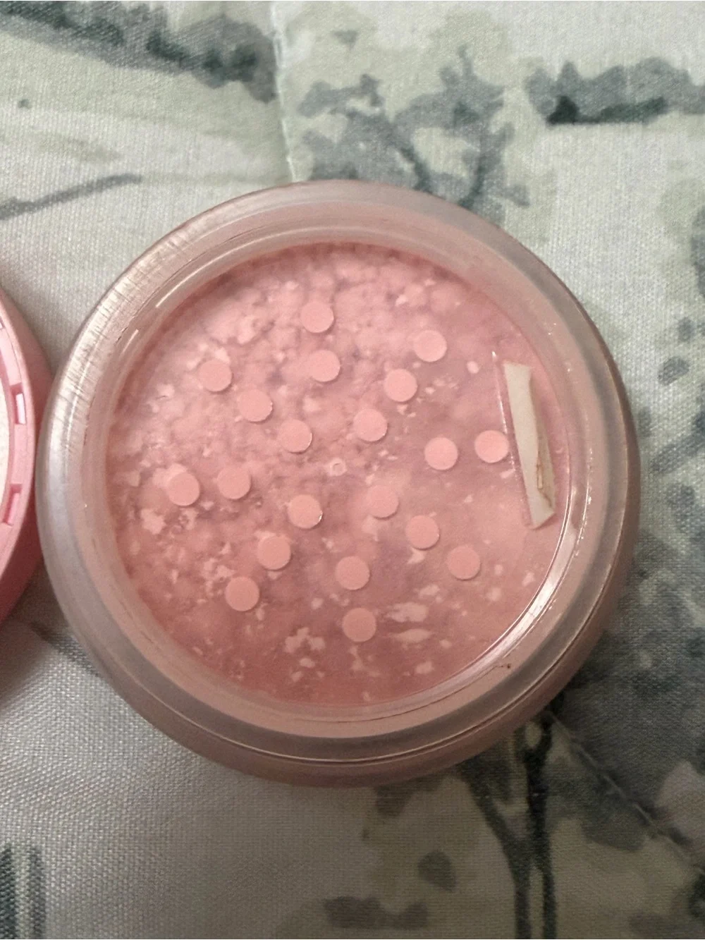 ONE/SIZE Mini Ultimate Blurring Setting Powder – Ultra Pink 0.23 oz